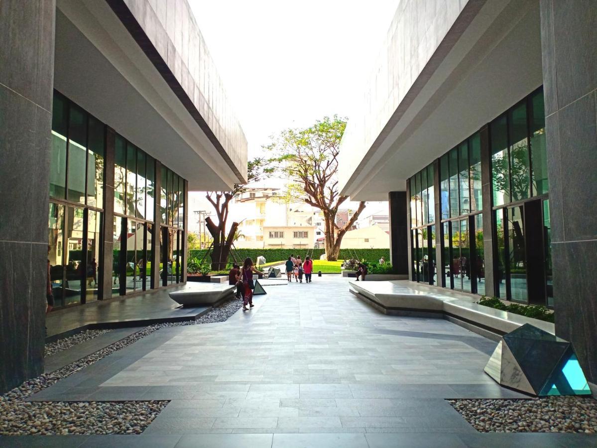 The Base Horizon Central Pattaya Exterior foto