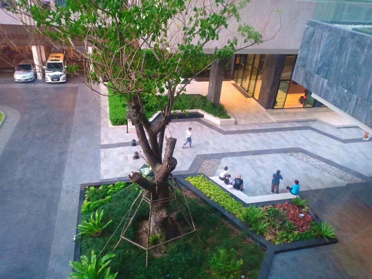 The Base Horizon Central Pattaya Exterior foto