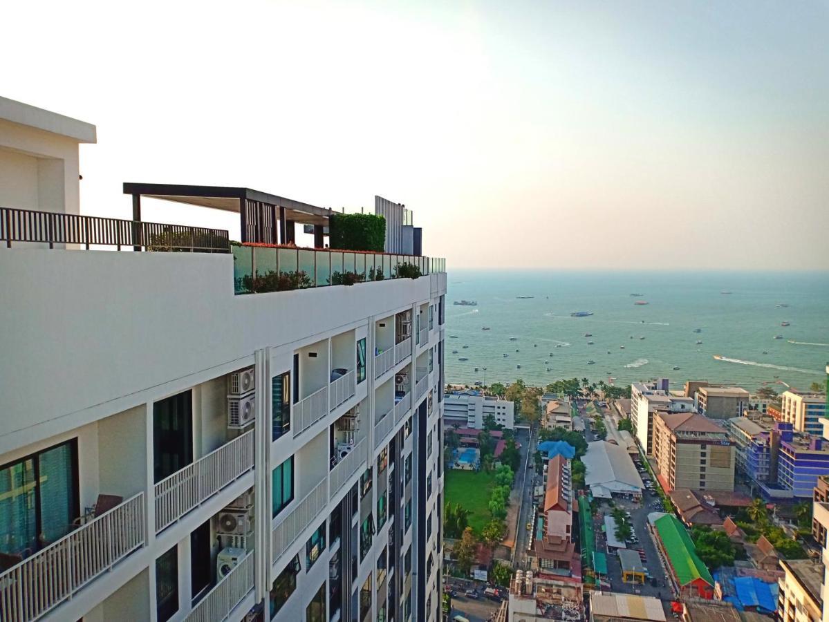 The Base Horizon Central Pattaya Exterior foto