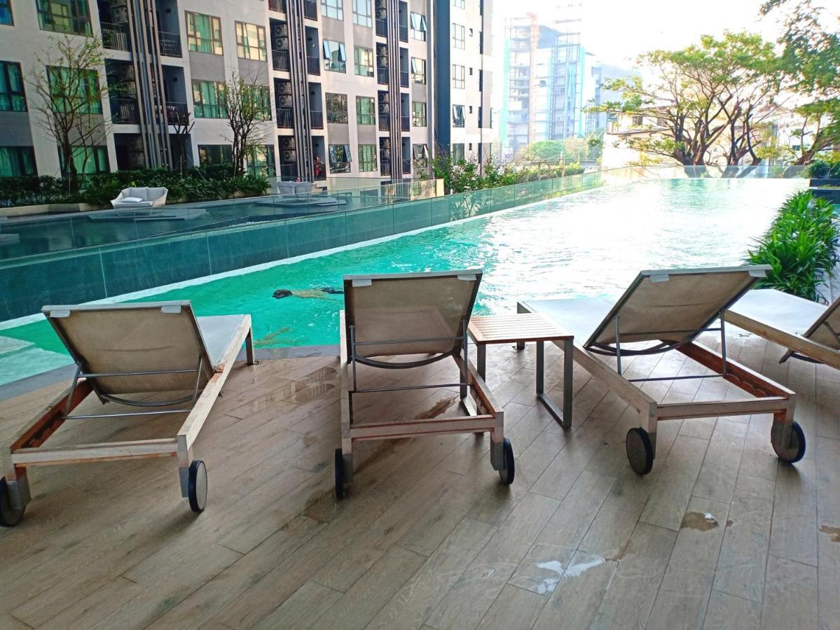 The Base Horizon Central Pattaya Exterior foto